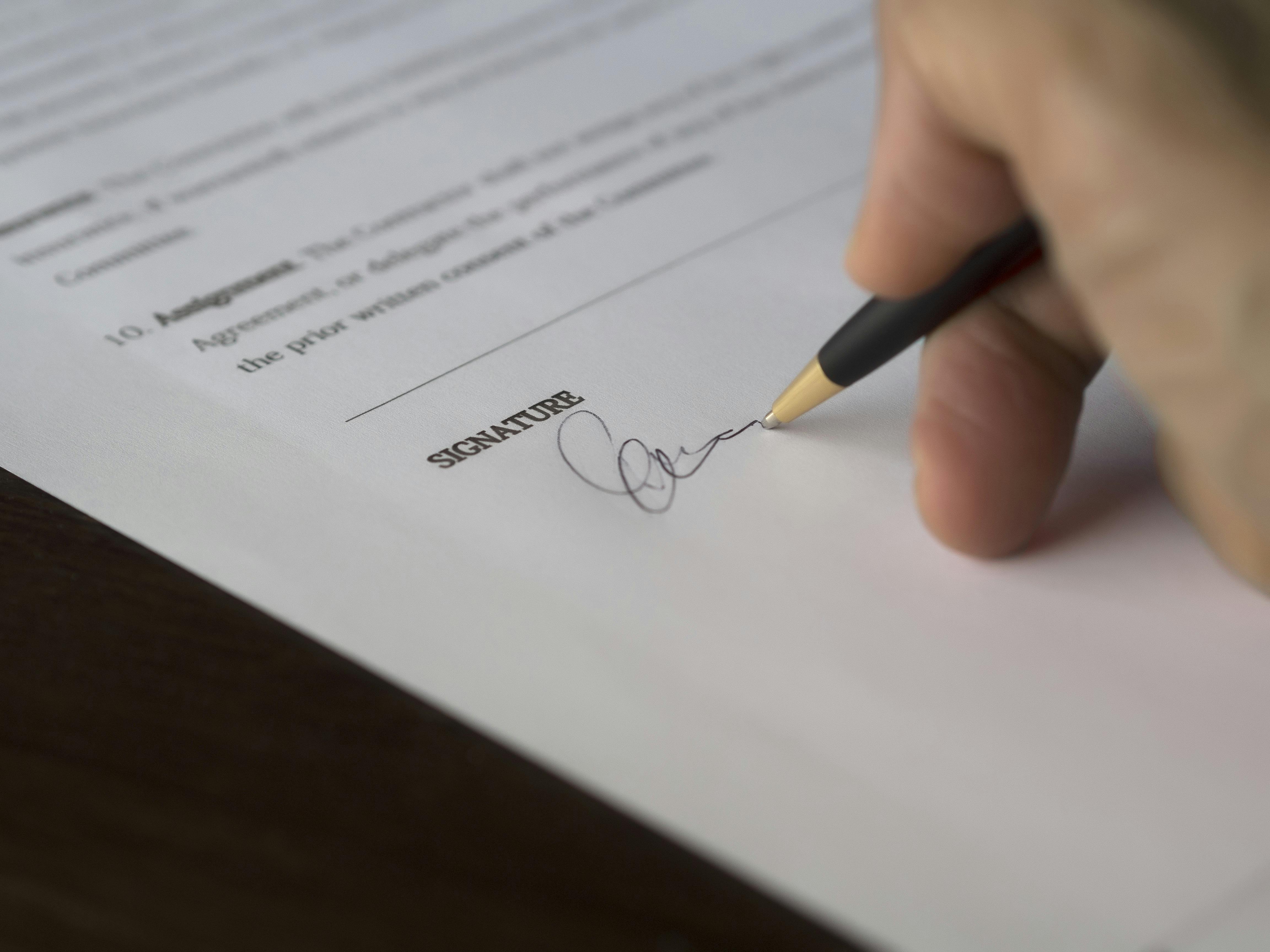 Do content creators need a contract for brand deals